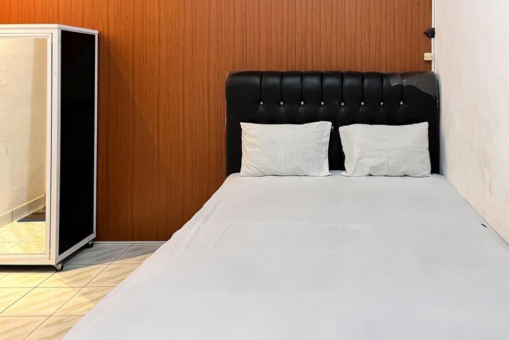 Kostel 99 Pangkal Pinang Redpartner Hotell Eksteriør bilde